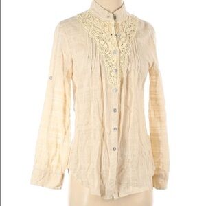 Love Stitch Victorian lace pleated mock neck shirt small bone ivory shirt